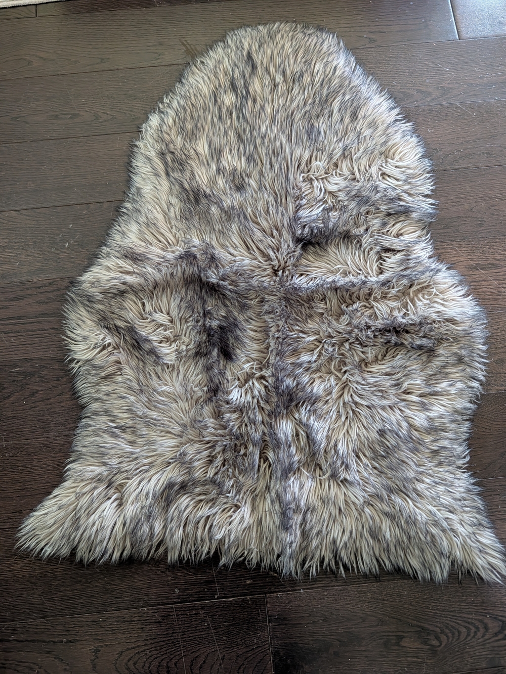 Faux Fur Grey Rug 3ft Long